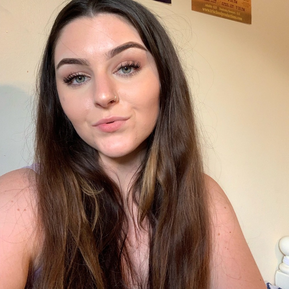 Meet your Posher, Gabrielle